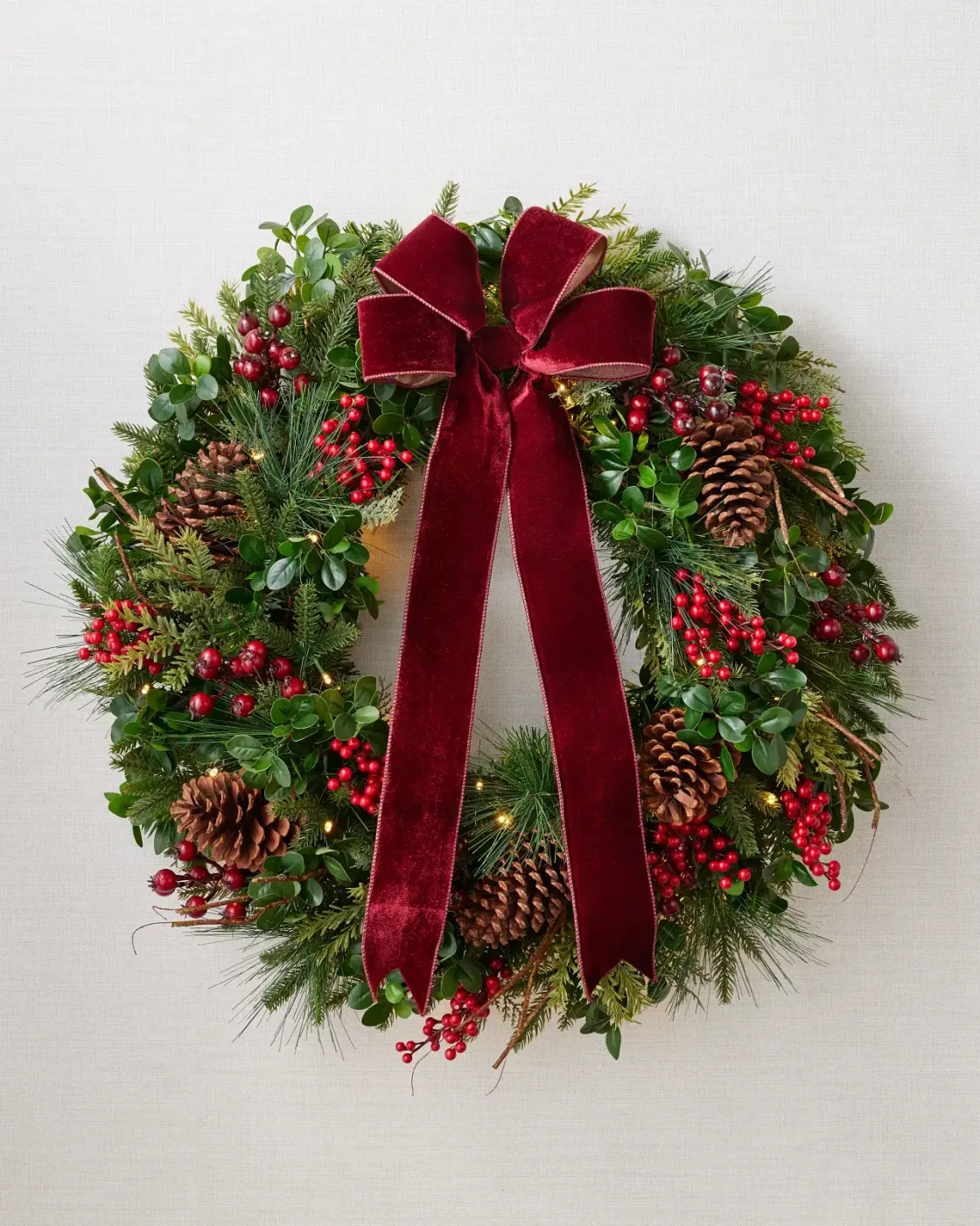 Guirlanda de Natal 90 cm com LED, Laço Bordô, Pinhas e Frutas Vermelhas