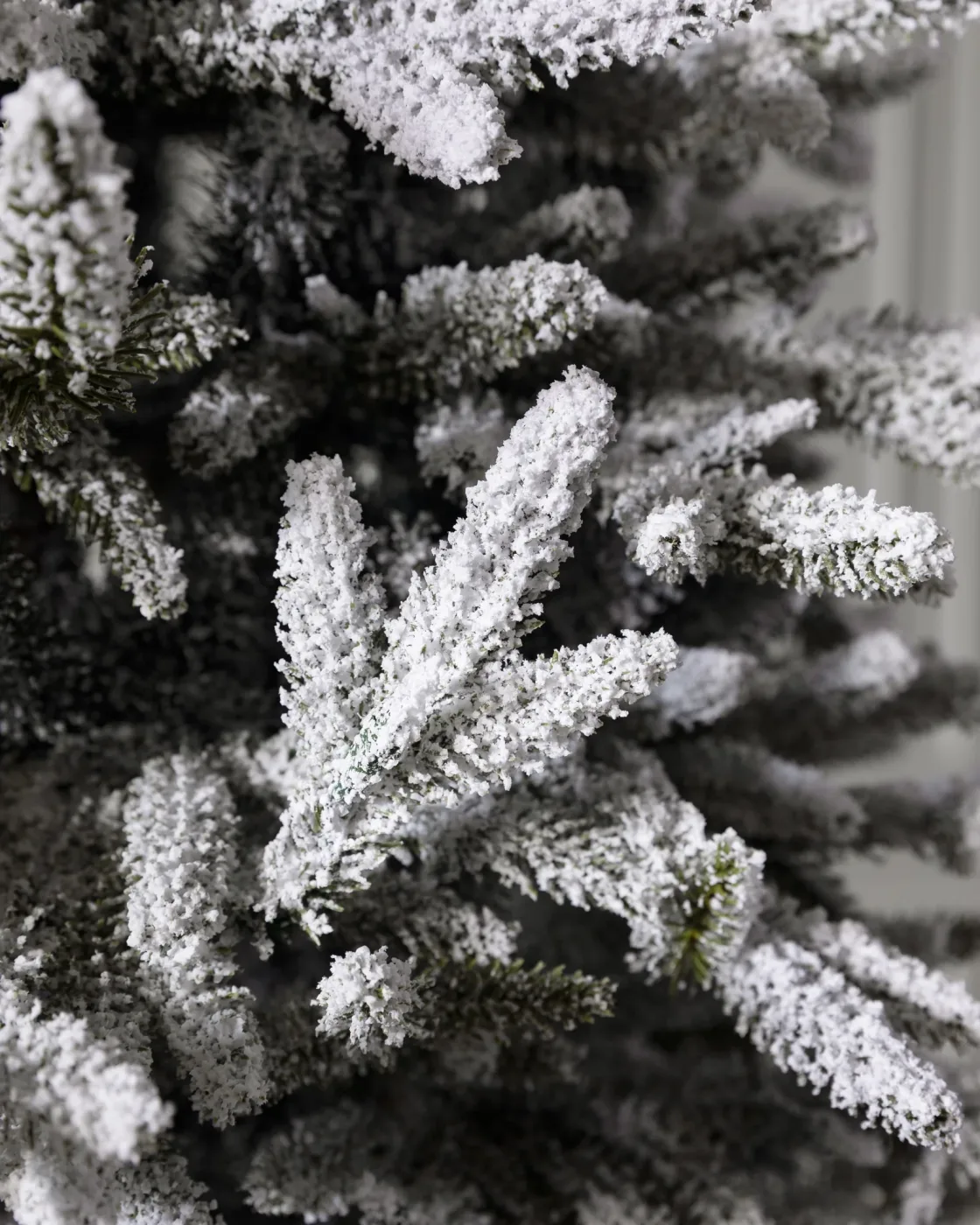 Árvore de Natal Pinheiro Silverado Slim Nevado