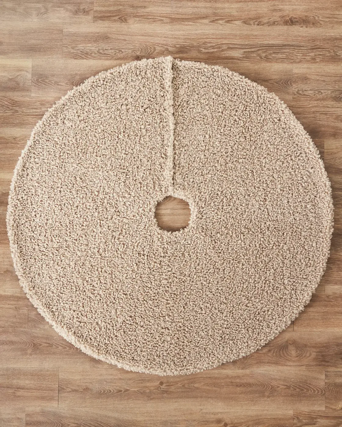 Saia para Árvore de Natal em Bouclé Bege
